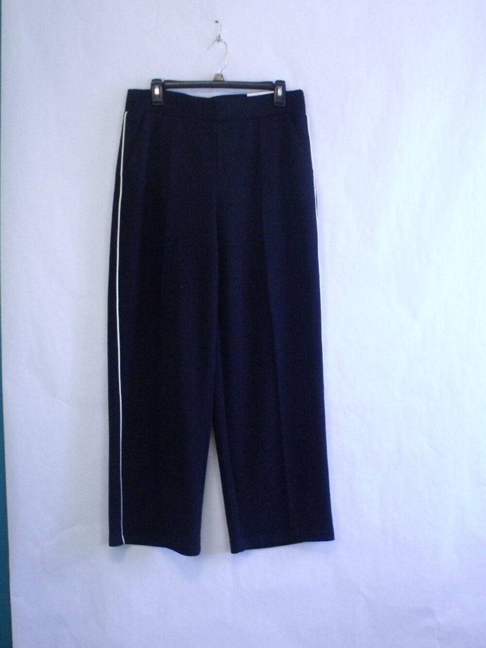 Chico's Zenergy Black Double Knit Wide Leg Pant